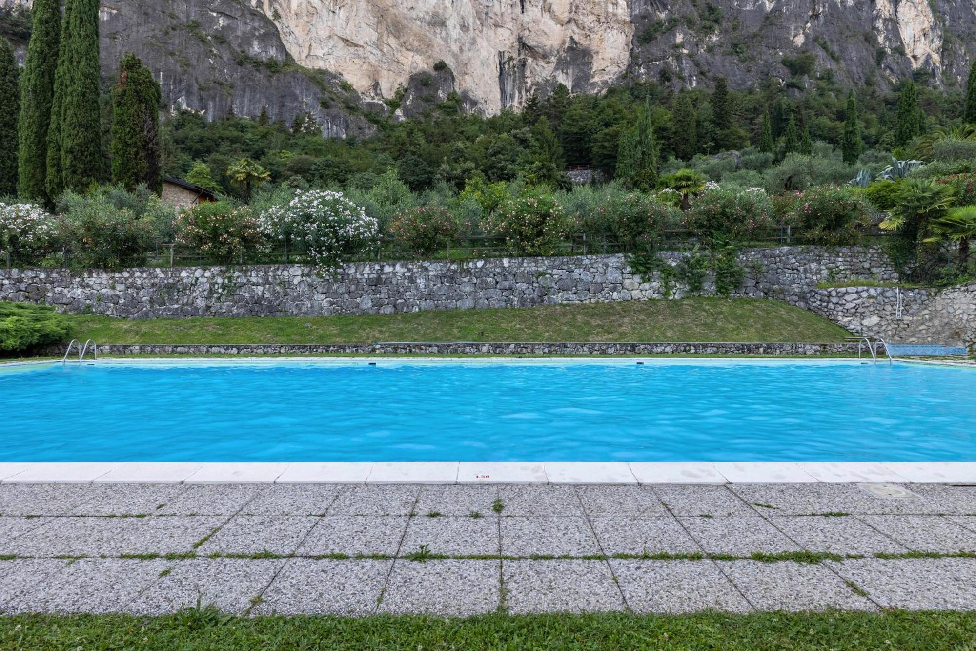 Ferienwohnung La Terrazza Di Vincent Sul Garda Riva del Garda Exterior foto